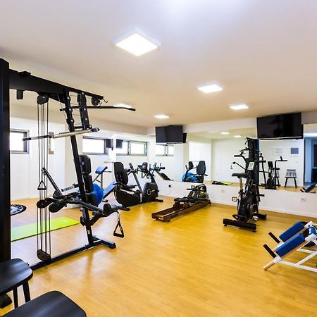 Menta City Boutique Hotel 罗希姆诺 外观 照片
