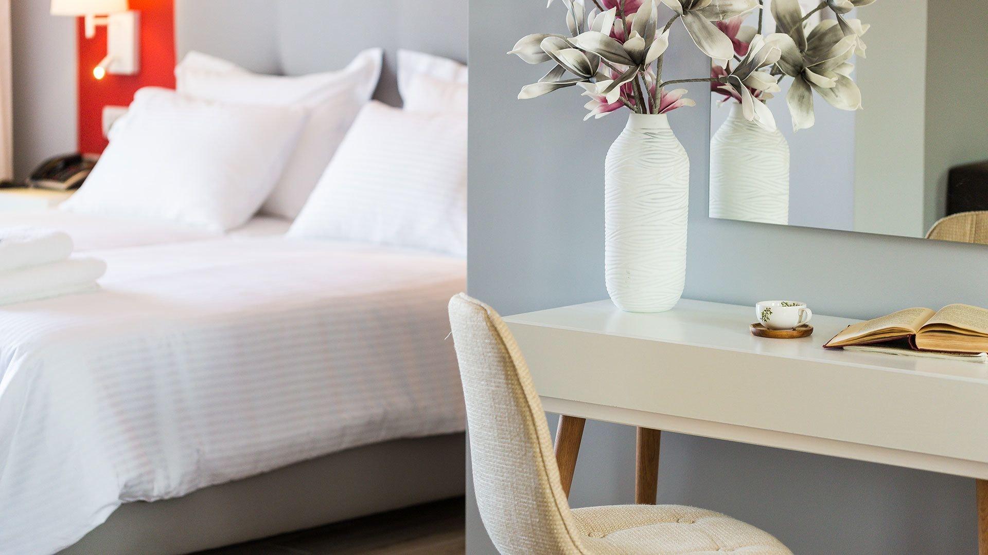 Menta City Boutique Hotel 罗希姆诺 外观 照片
