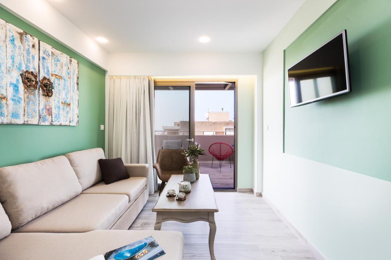 Menta City Boutique Hotel 罗希姆诺 外观 照片
