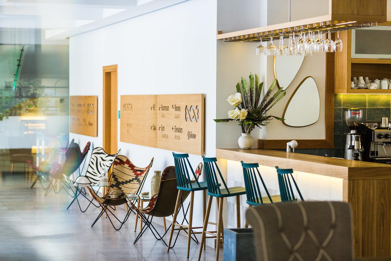 Menta City Boutique Hotel 罗希姆诺 外观 照片